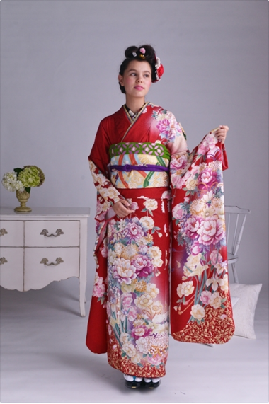 GISELLY BLOG KIMONO2.png